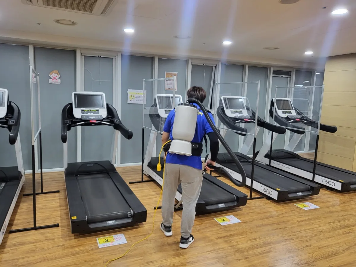 제천시 중앙로1가 헬스장 탕비실 직원 휴게공간 위생청소 사례 - 행진크린